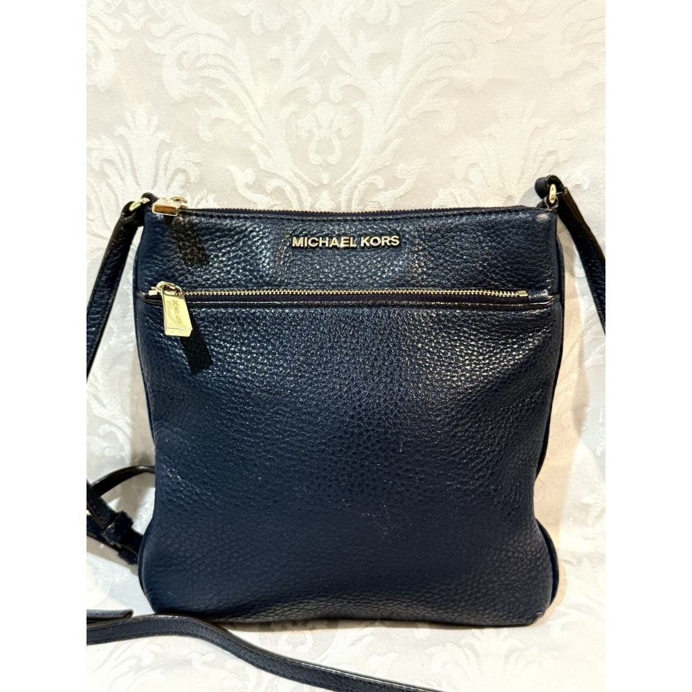 Michael Kors Flat Riley Crossbody Blue Leather Zipper Front Bag Pebbled